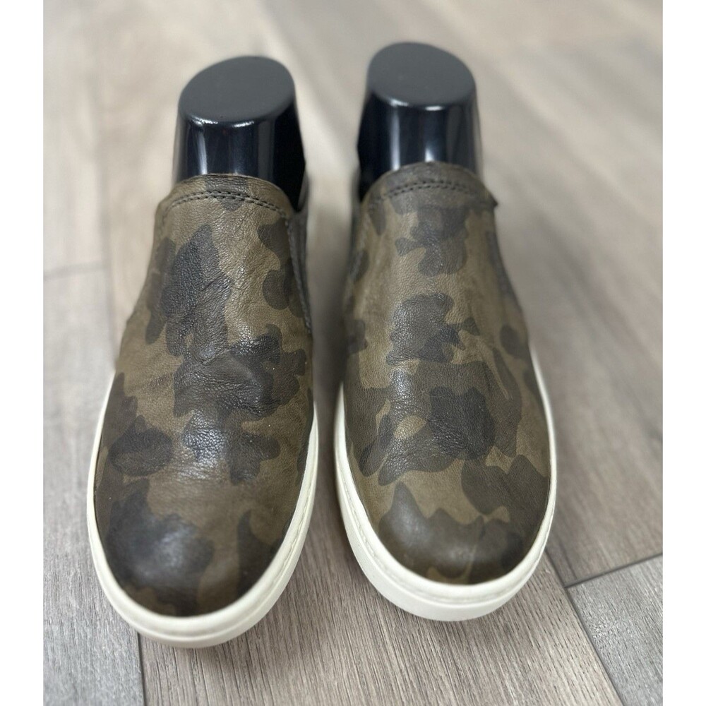 Sofft Somers Women’s 8.5M Olive Camo Leather Slip On Comfort Sneakers